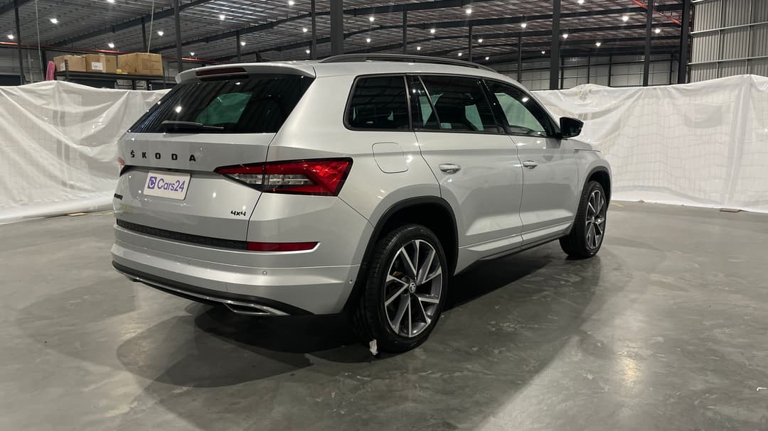2020 SKODA Kodiaq 132 Tsi Sportline (4x4), Automatic, 61125 km, Right Back Diagonal (45- Degree) View