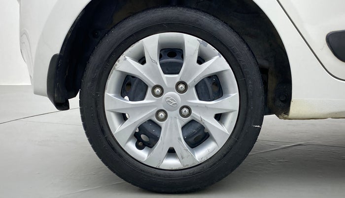 2016 Hyundai Grand i10 SPORTZ 1.2 KAPPA VTVT, Petrol, Manual, 43,720 km, Right Rear Wheel