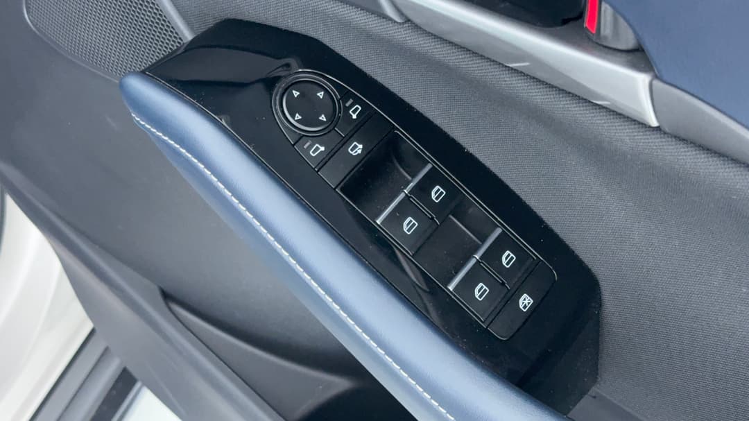 2024 Mazda CX-30 G20 Pure (FWD), Automatic, 24472 km, Drivers Side Door Panel Controls