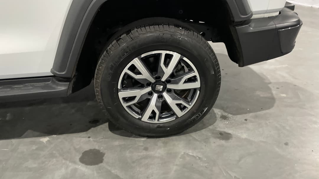 2024 GWM Tank 300 Ultra Petrol, Automatic, 25302 km, Left Rear Wheel