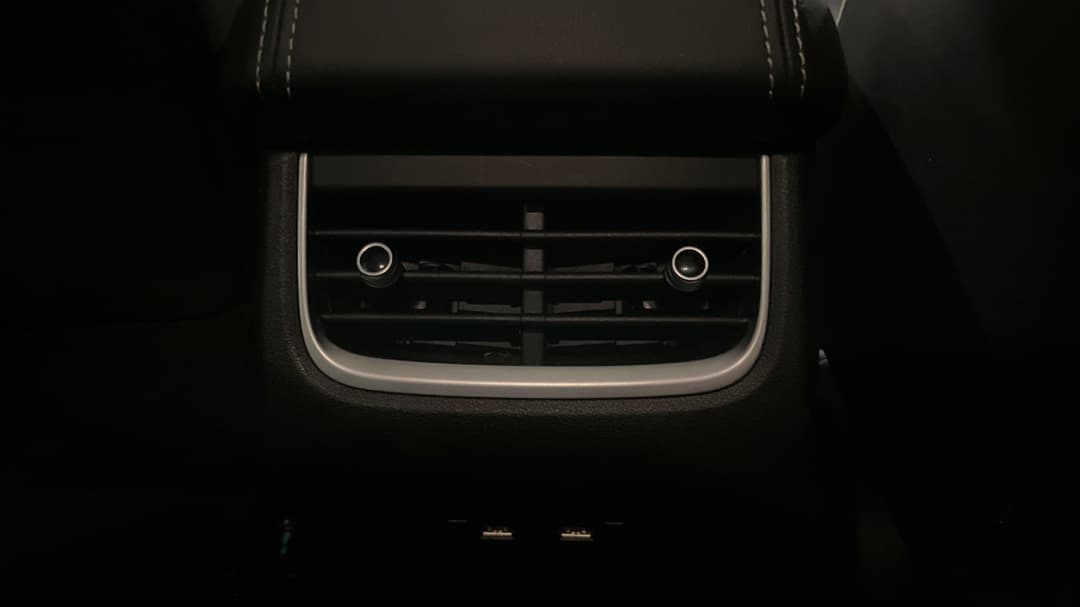 2024 GWM Tank 300 Ultra Petrol, Automatic, 25302 km, Rear A/C Vent
