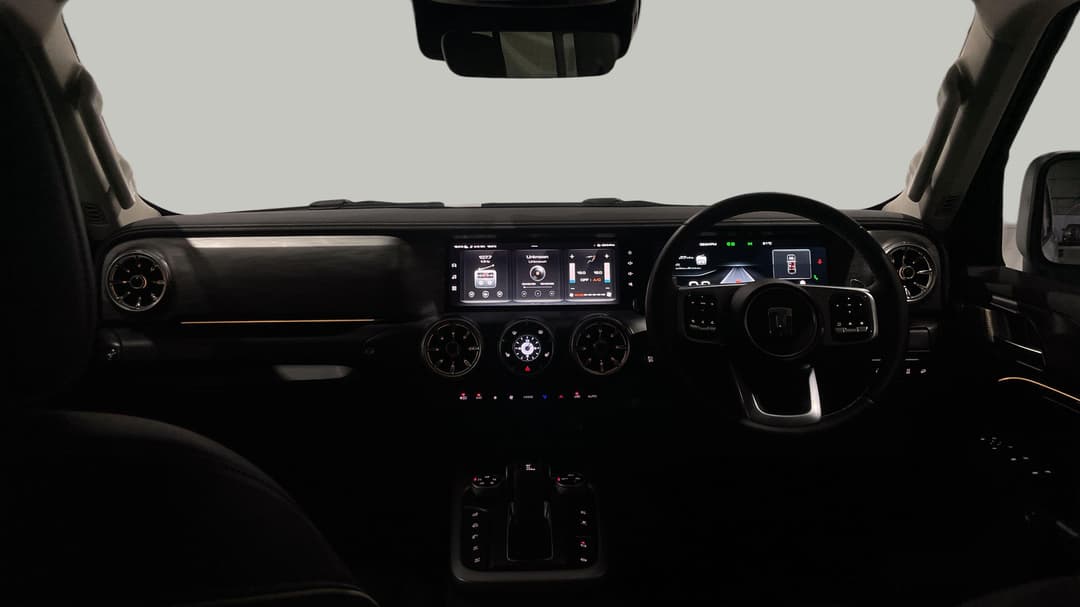 2024 GWM Tank 300 Ultra Petrol, Automatic, 25302 km, Dashboard View