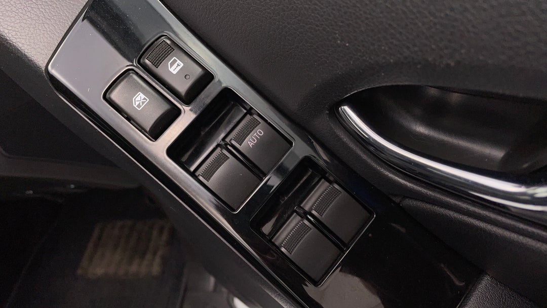 Drivers Side Door Panel Controls