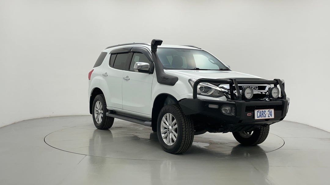 Right Front Diagonal (45- Degree) View