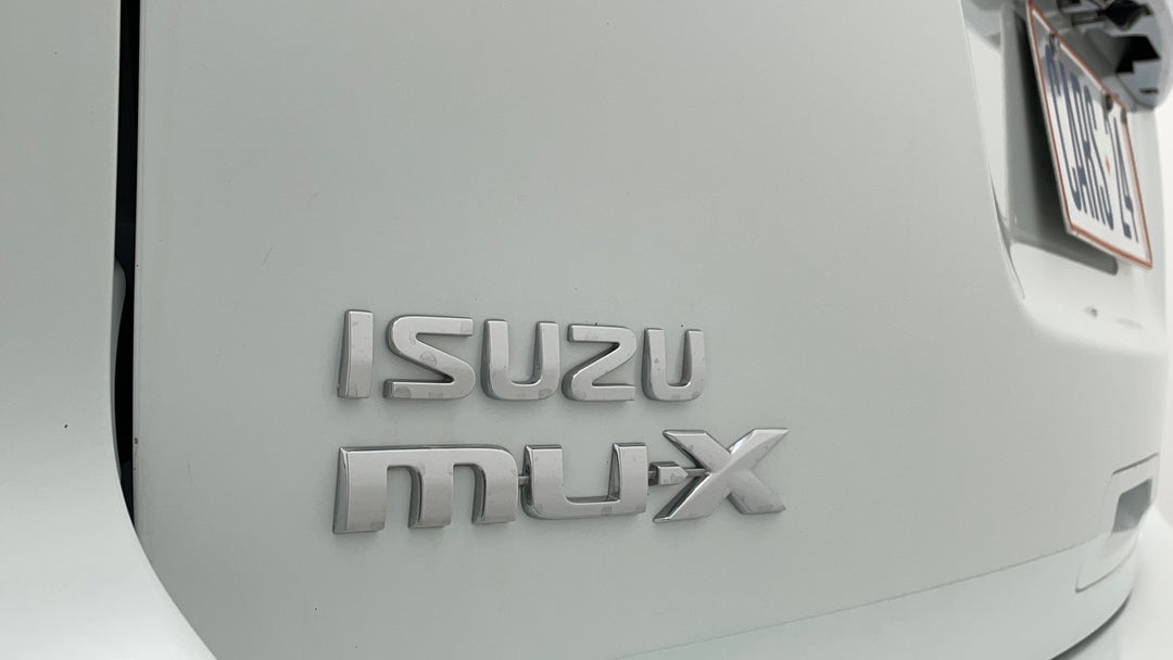 Badge (Boot Left Side)