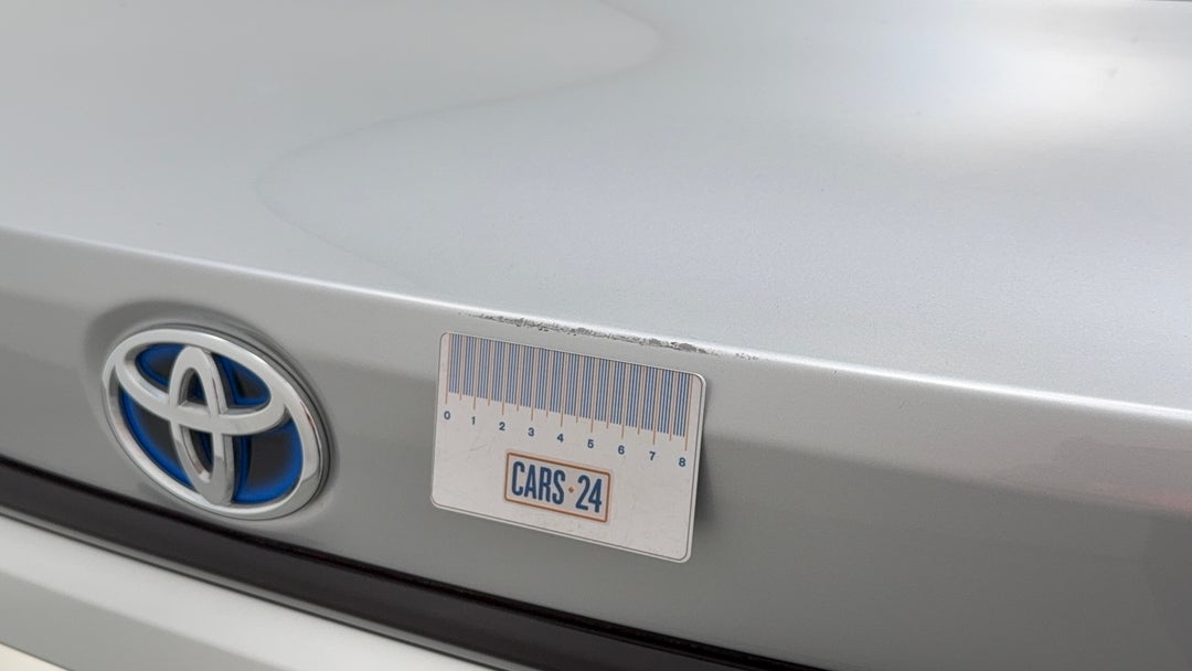 Boot / Tailgate Boot Lid Chip