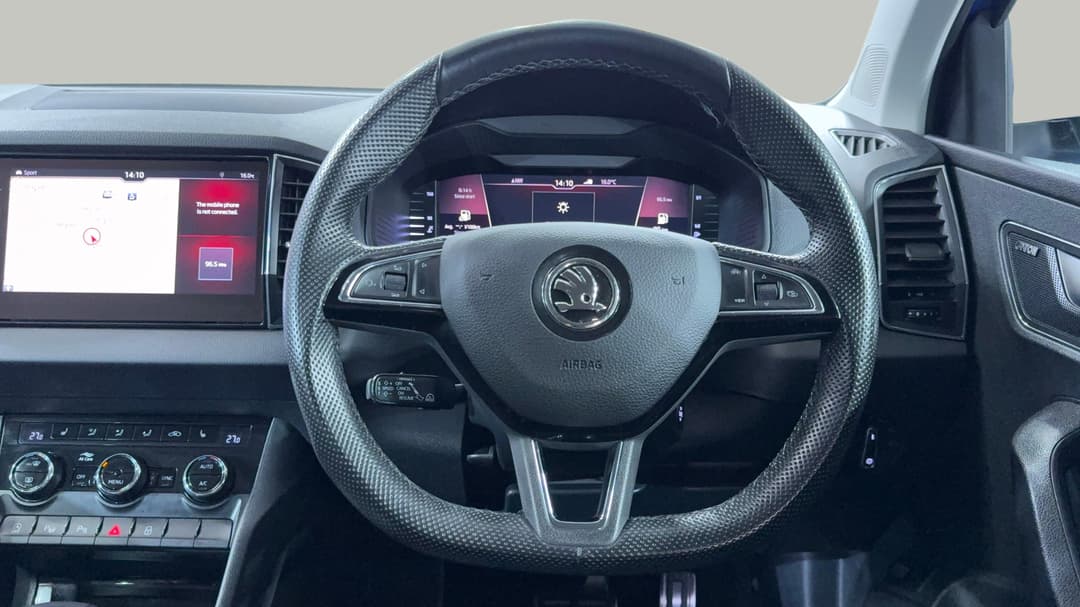 2018 SKODA Karoq 1.5 110tsi, Automatic, 40698 km, Steering Wheel Close-up