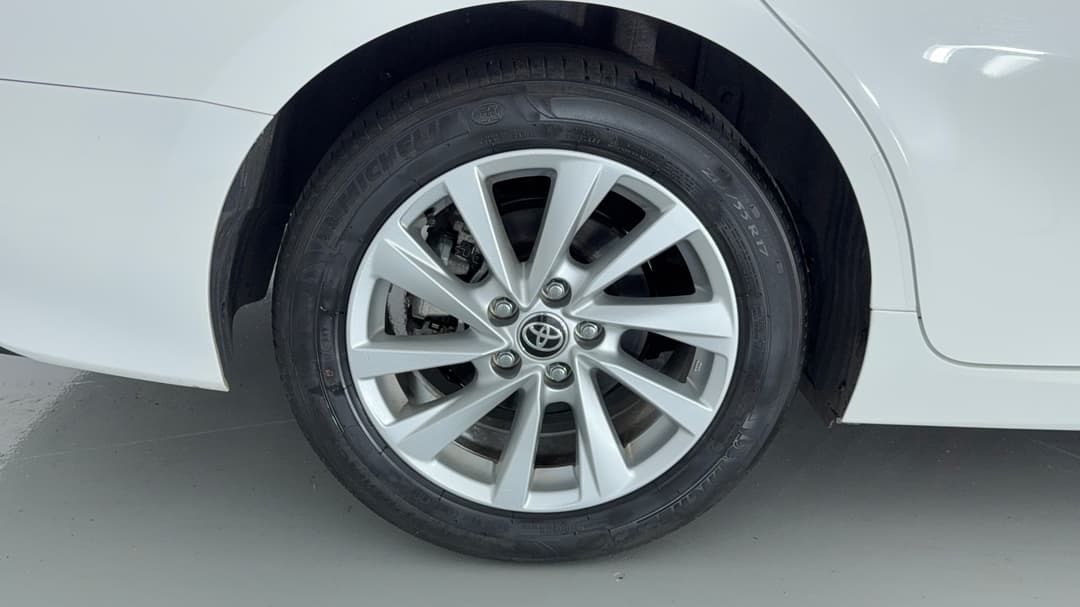 2024 Toyota Camry Ascent Hybrid, Automatic, 63062 km, Right Rear Wheel
