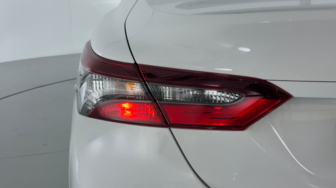 2024 Toyota Camry Ascent Hybrid, Automatic, 63062 km, Badge (Boot Left Side)