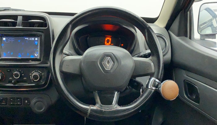 2016 Renault Kwid RXT 0.8, Petrol, Manual, 60,786 km, Steering Wheel Close Up