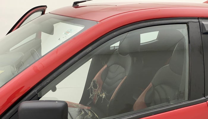 2016 Renault Kwid RXT 0.8, Petrol, Manual, 60,786 km, Front passenger door - Door visor damaged