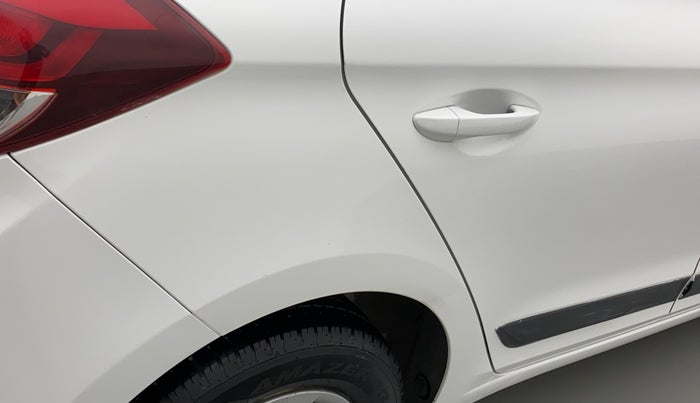 2016 Hyundai Elite i20 SPORTZ 1.2, Petrol, Manual, 62,007 km, Right quarter panel - Slightly dented