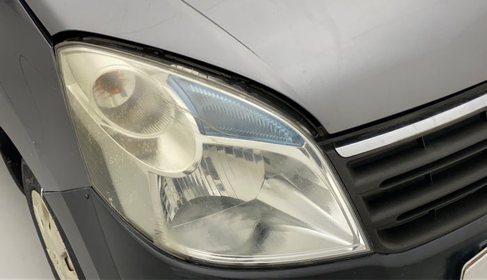 2011 Maruti Wagon R 1.0 LXI, Petrol, Manual, 60,784 km, Right headlight - Minor scratches