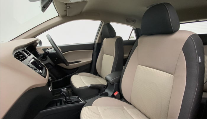 2019 Hyundai Elite i20 1.2  ASTA (O) CVT, Petrol, Automatic, 10,752 km, Right Side Front Door Cabin