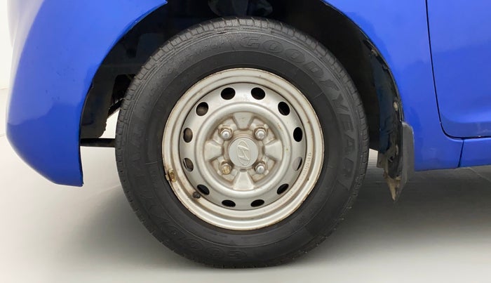 2013 Hyundai Eon ERA +, Petrol, Manual, 59,499 km, Left Front Wheel