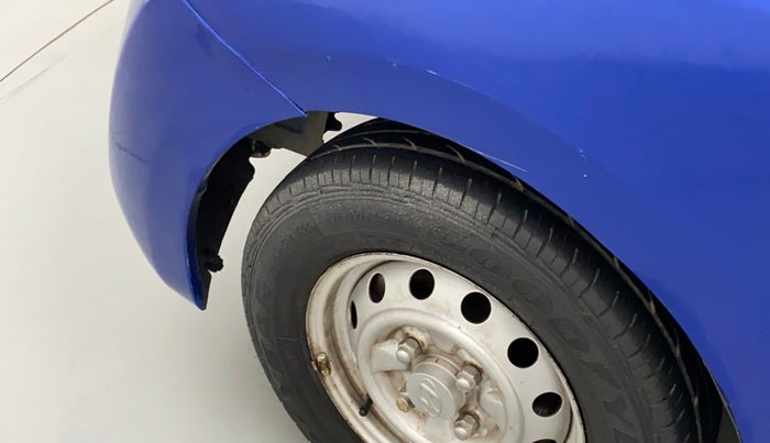 2013 Hyundai Eon ERA +, Petrol, Manual, 59,499 km, Left fender - Lining missing