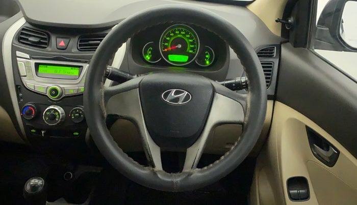 2014 Hyundai Eon SPORTZ, Petrol, Manual, 28,259 km, Steering Wheel Close Up
