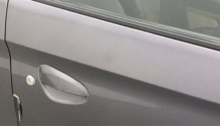 2014 Hyundai Eon SPORTZ, Petrol, Manual, 28,259 km, Driver-side door - Minor scratches