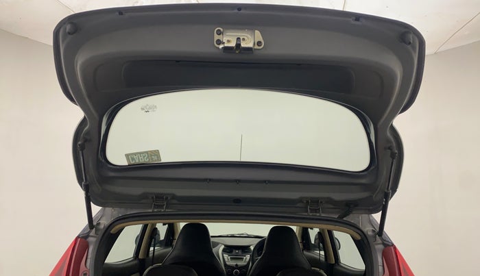 2014 Hyundai Eon SPORTZ, Petrol, Manual, 28,259 km, Boot Door Open