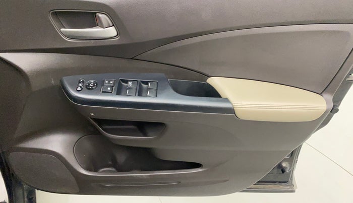 2015 Honda CRV 2.0 2WD, Petrol, Manual, 62,921 km, Driver Side Door Panels Control