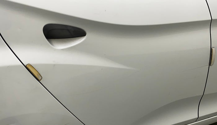 2013 Hyundai Eon MAGNA +, Petrol, Manual, 41,013 km, Right rear door - Minor scratches