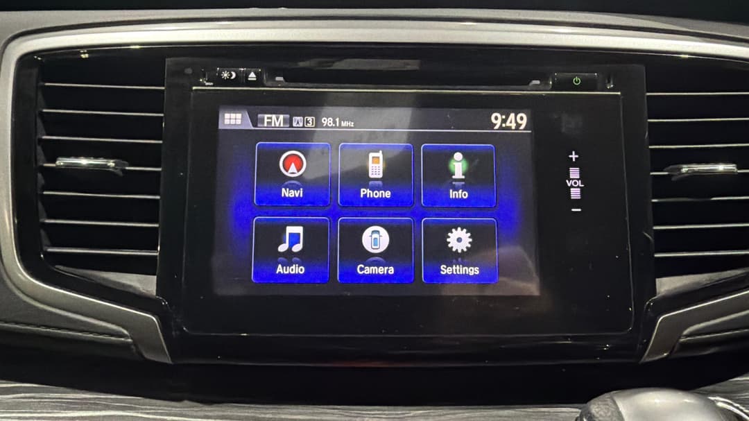 2016 Honda Odyssey Vti-l, Automatic, 62993 km, Infotainment System