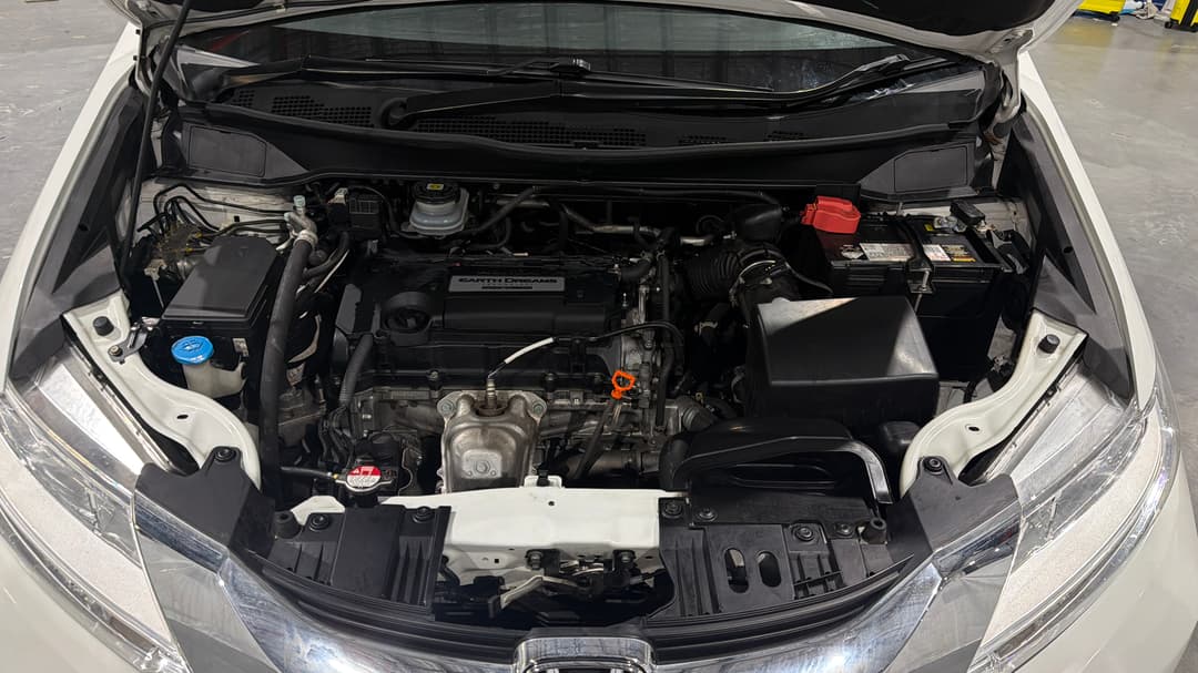 2016 Honda Odyssey Vti-l, Automatic, 62993 km, Open Bonnet (Engine)