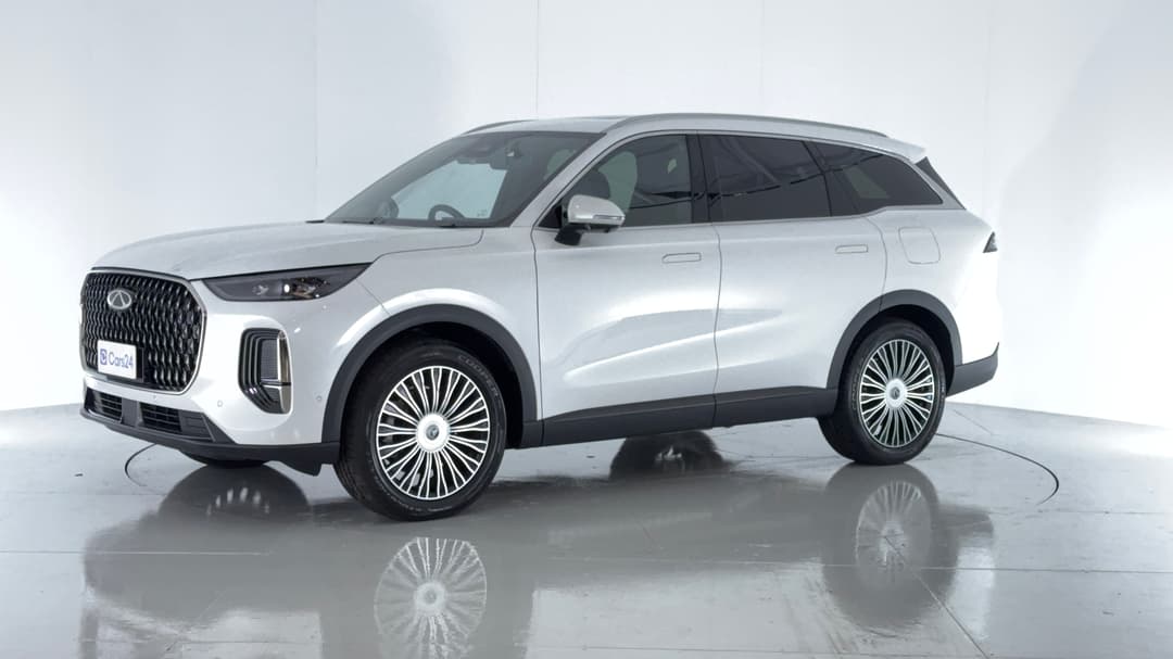 2025 Chery Tiggo 9 Csh Ultimate AWD, Automatic, 7879 km, Left Front Diagonal (45- Degree) View