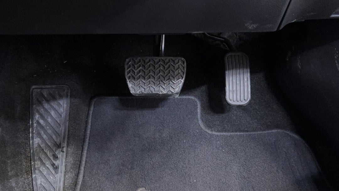 Pedals and Footmat