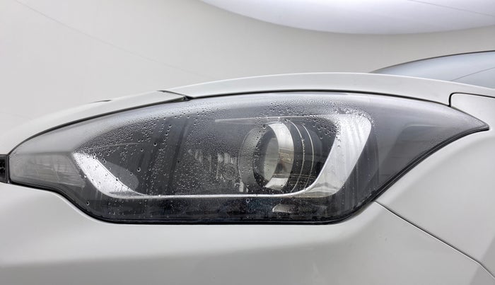 2017 Hyundai Elite i20 ASTA 1.2 (O), Petrol, Manual, 17,523 km, Left headlight - Minor scratches