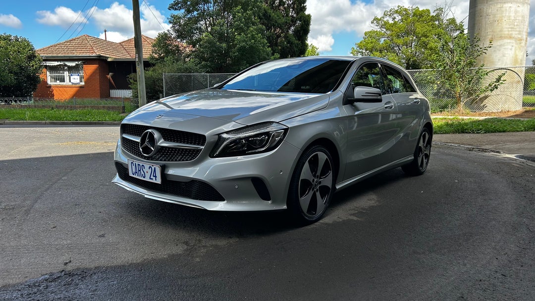 Left Front Diagonal (45- Degree) View