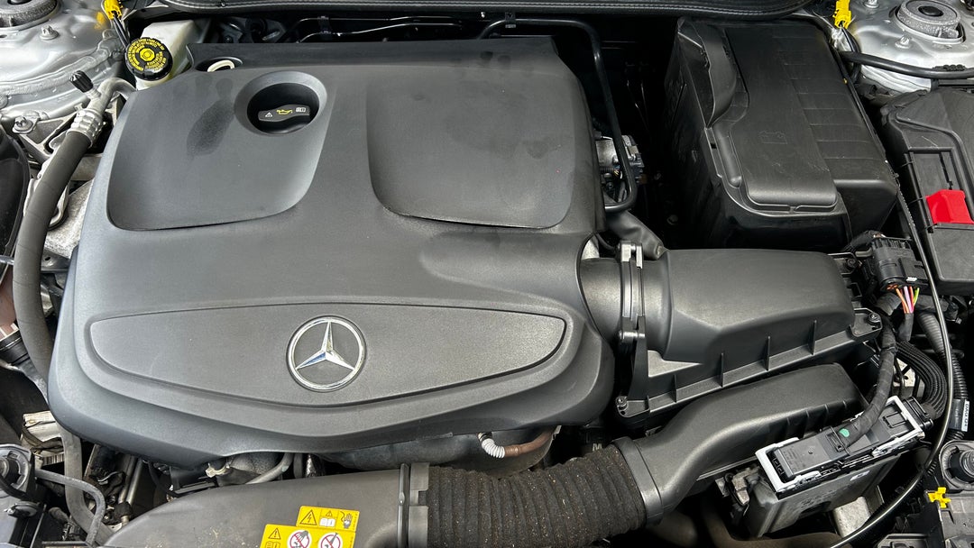 Open Bonnet (Engine)