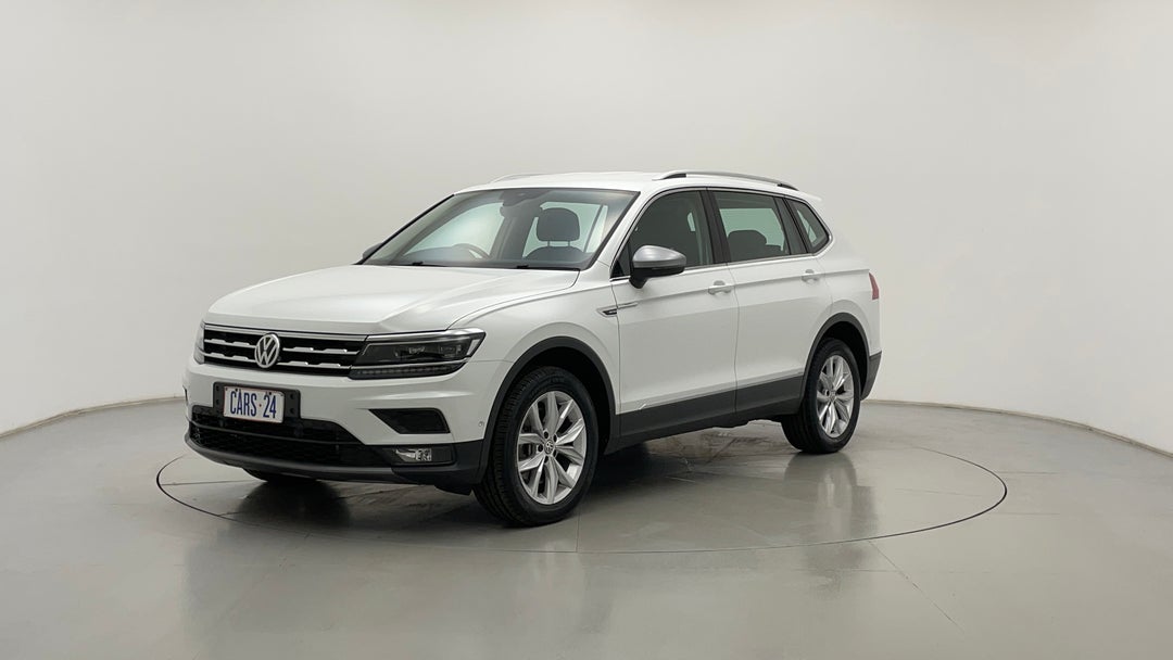 Left Front Diagonal (45- Degree) View