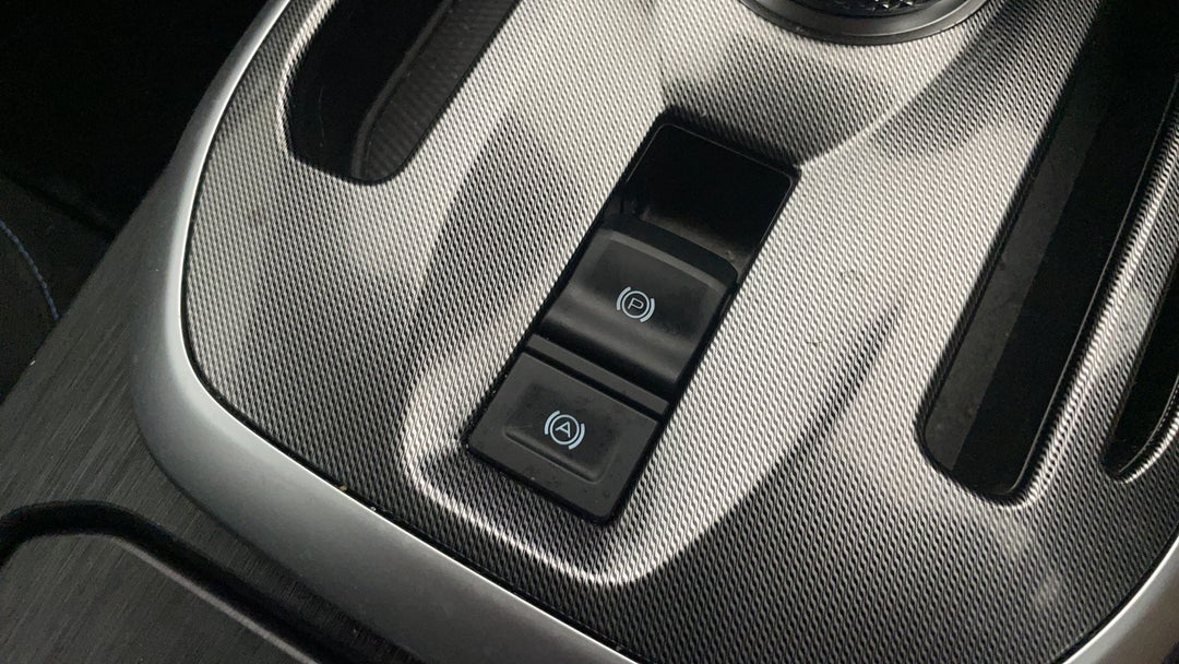 2024 GWM Haval Jolion Pro Hybrid, Automatic, 13597 km, Handbrake