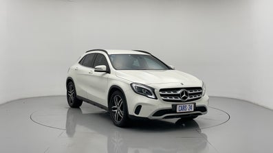 2017 Mercedes-benz GLA 180 Automatic, 87k km Petrol Car