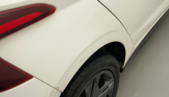 2020 Hyundai NEW I20 SPORTZ 1.5 MT, Diesel, Manual, 49,583 km, Right quarter panel - Minor scratches