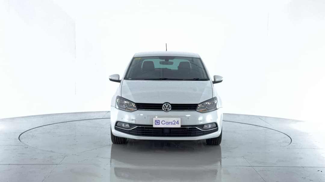 2017 Volkswagen Polo Urban + (81tsi), Automatic, 100640 km, Front View