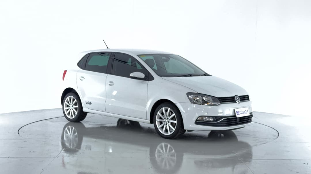 2017 Volkswagen Polo Urban + (81tsi), Automatic, 100640 km, Right Front Diagonal (45- Degree) View