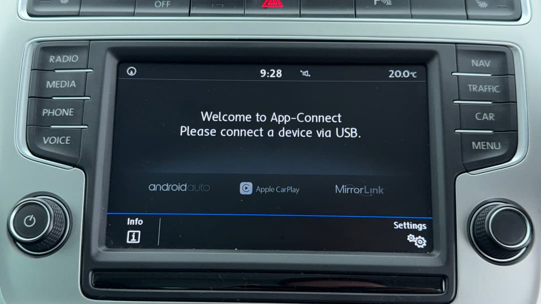 2017 Volkswagen Polo Urban + (81tsi), Automatic, 100640 km, Android/Apple Car Play