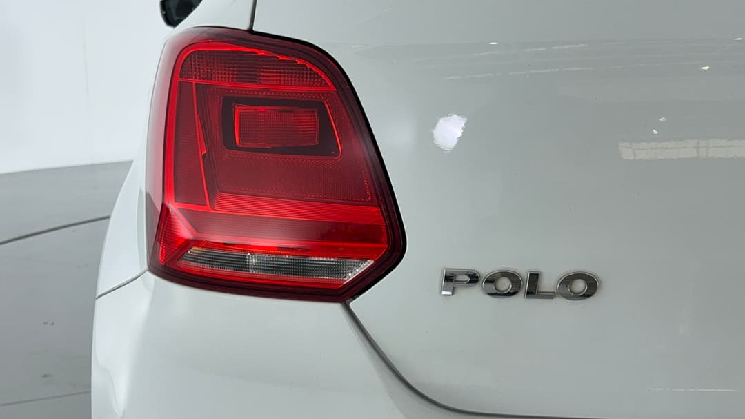 2017 Volkswagen Polo Urban + (81tsi), Automatic, 100640 km, Badge (Boot Left Side)
