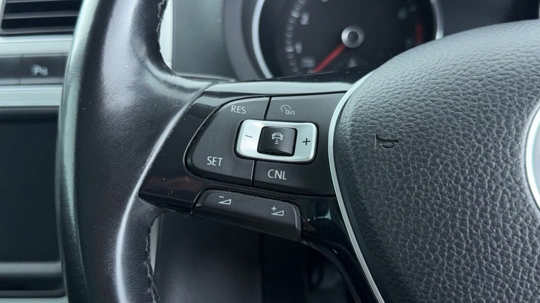 2017 Volkswagen Polo Urban + (81tsi), Automatic, 100640 km, Cruise Control