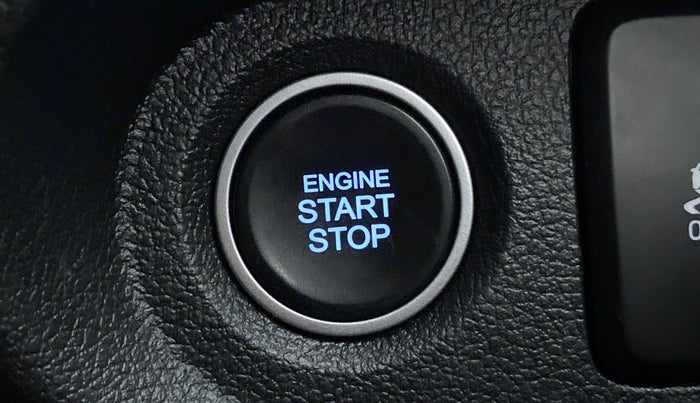 2022 Hyundai ALCAZAR PRESTIGE 2.0 MT 7STR, Petrol, Manual, 9,042 km, Keyless Start/ Stop Button