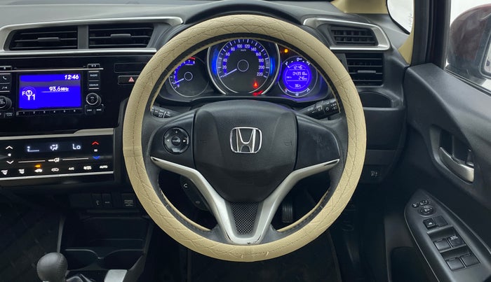 2018 Honda Jazz 1.2 V MT, Petrol, Manual, 44,158 km, Steering Wheel Close Up