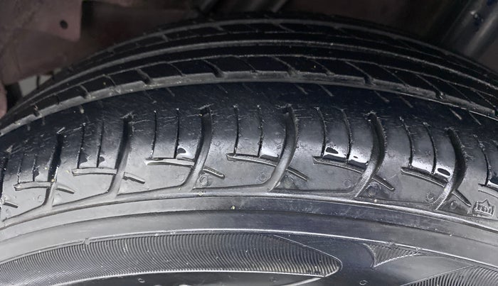 2018 Honda Jazz 1.2 V MT, Petrol, Manual, 44,158 km, Left Rear Tyre Tread