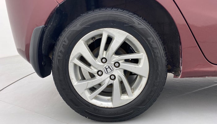 2018 Honda Jazz 1.2 V MT, Petrol, Manual, 44,158 km, Right Rear Wheel