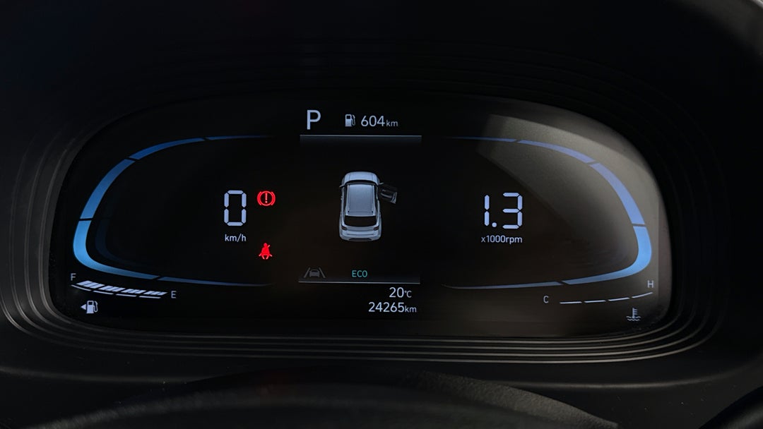 2025 Hyundai Venue Active, Automatic, 24265 km, Odometer View