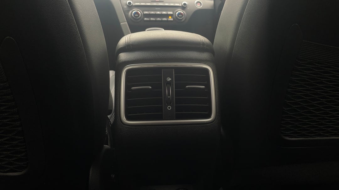 Rear A/C Vent