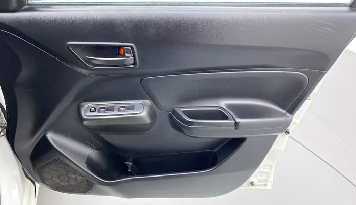 2018 Maruti Swift LXI D, Petrol, Manual, 22,995 km, Driver Side Door Panels Control