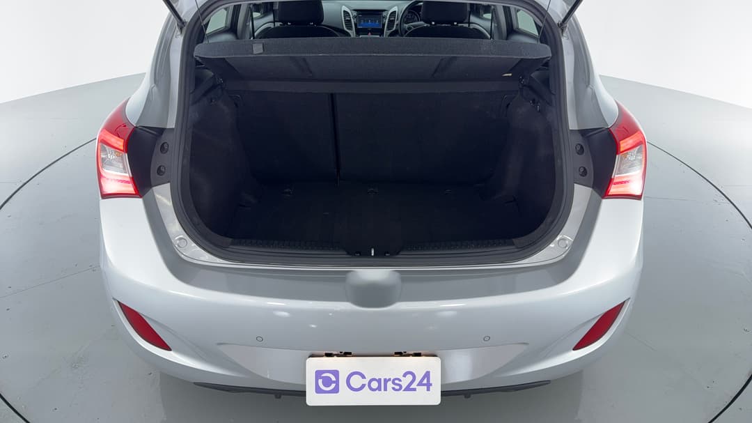 2016 Hyundai i30 Sr, Automatic, 85021 km, Boot Inside View