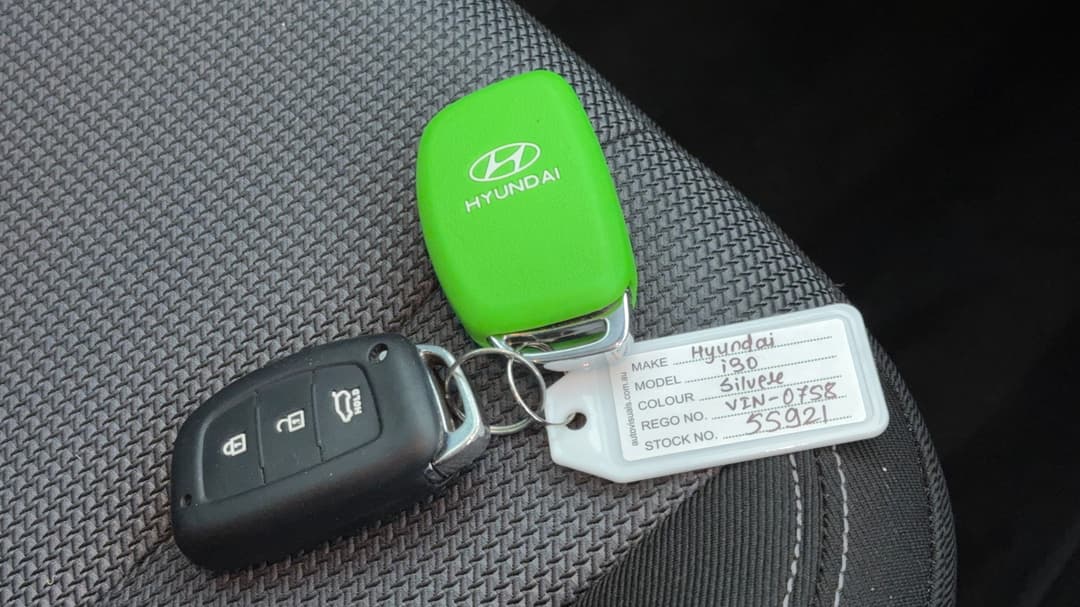 2016 Hyundai i30 Sr, Automatic, 85021 km, Key Close-up